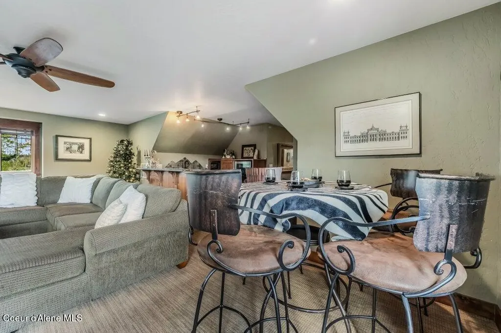 12844 N Pebble Creek Drive Hayden ID 83835