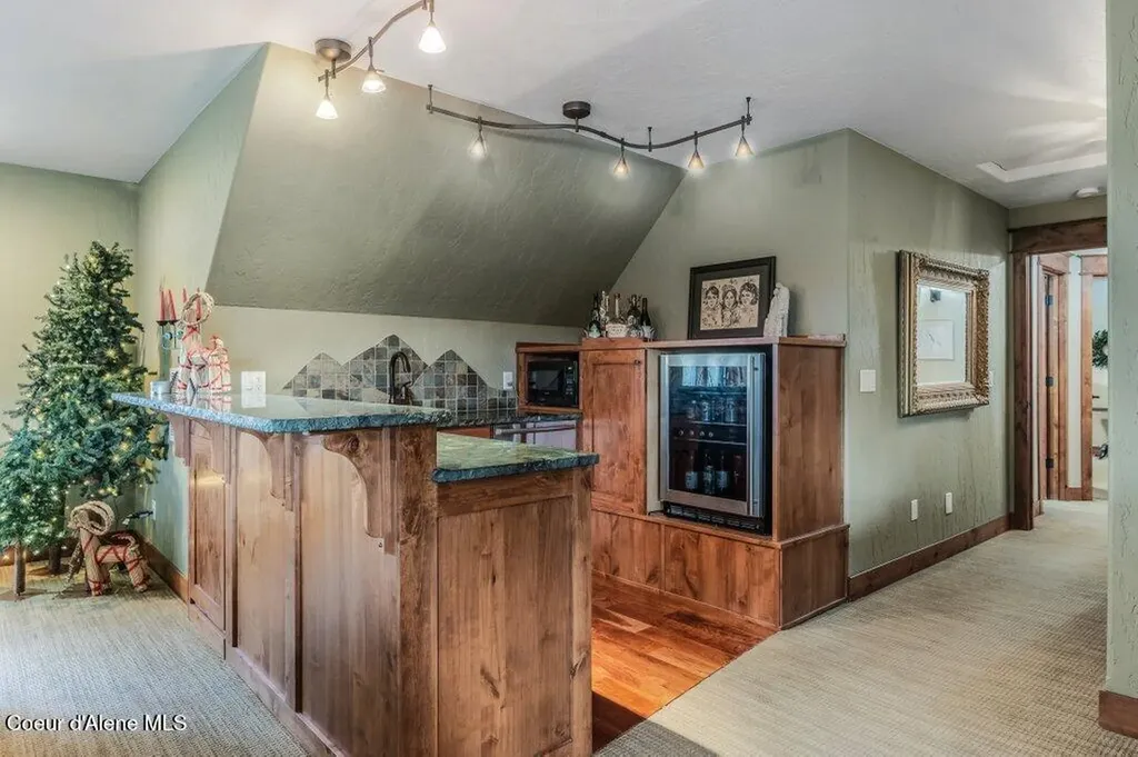 12844 N Pebble Creek Drive Hayden ID 83835