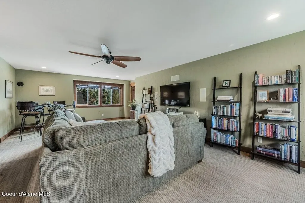 12844 N Pebble Creek Drive Hayden ID 83835