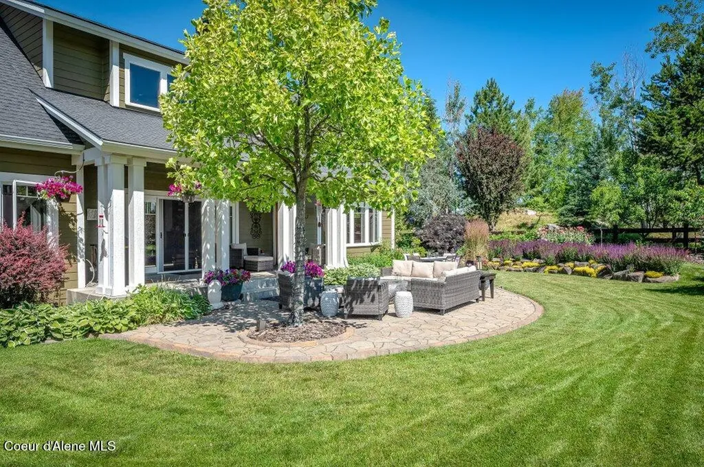 12844 N Pebble Creek Drive Hayden ID 83835