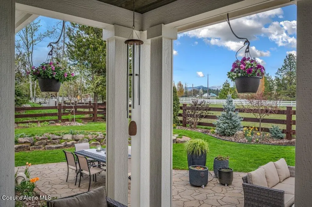 12844 N Pebble Creek Drive Hayden ID 83835