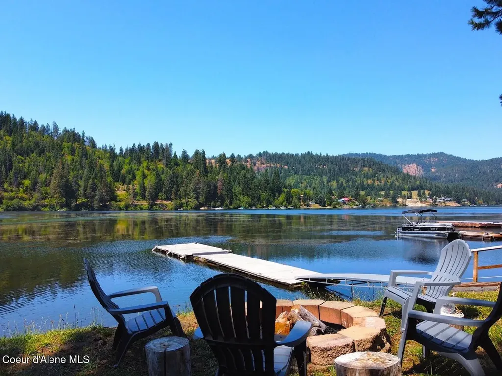 26093 S Anderson Drive St. Maries ID 83861