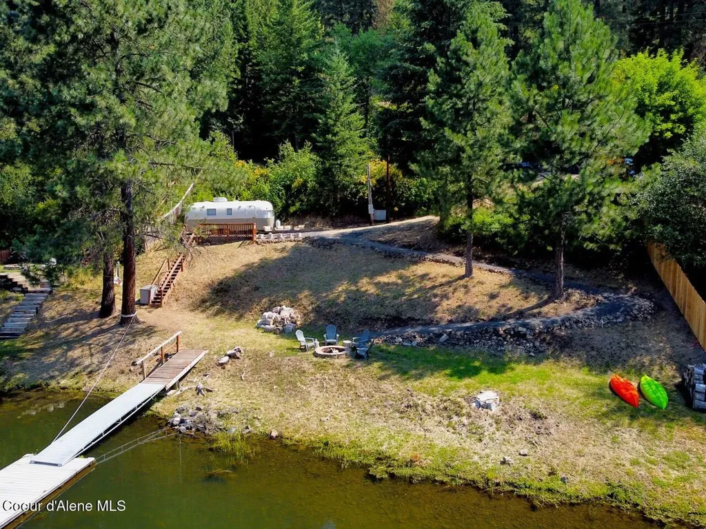 26093 S Anderson Drive St. Maries ID 83861