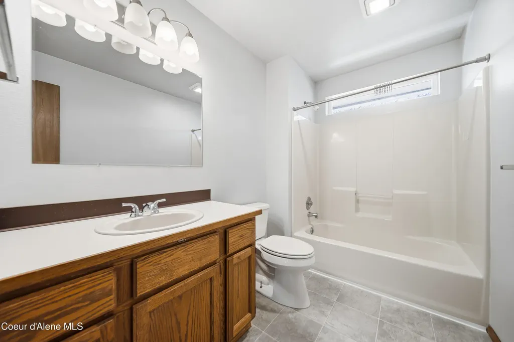 1012 E Miles Avenue Hayden ID 83835