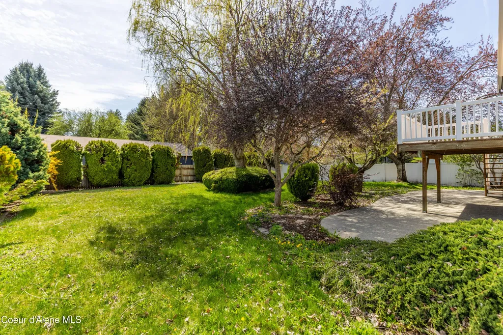 1012 E Miles Avenue Hayden ID 83835