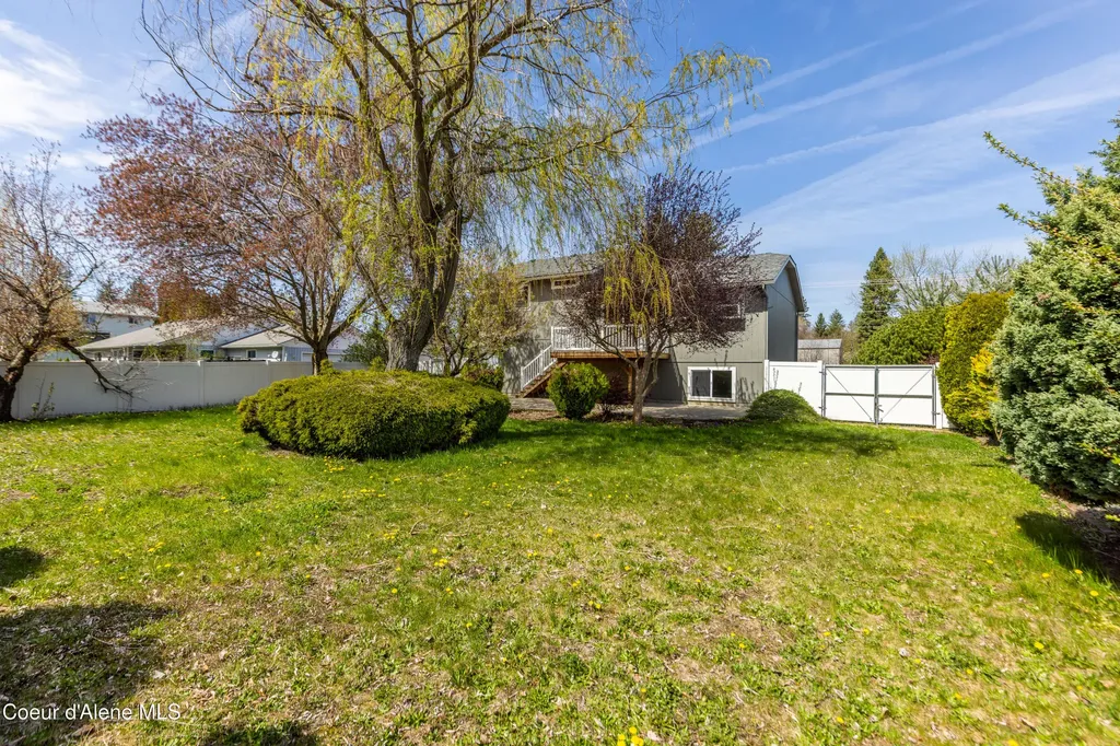 1012 E Miles Avenue Hayden ID 83835