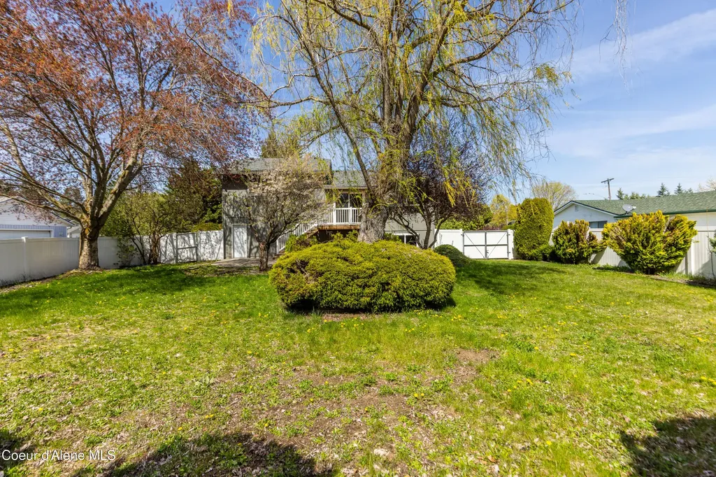 1012 E Miles Avenue Hayden ID 83835