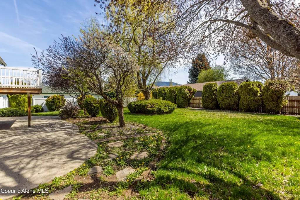 1012 E Miles Avenue Hayden ID 83835