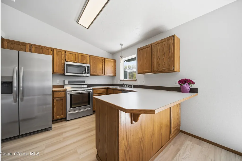 1012 E Miles Avenue Hayden ID 83835