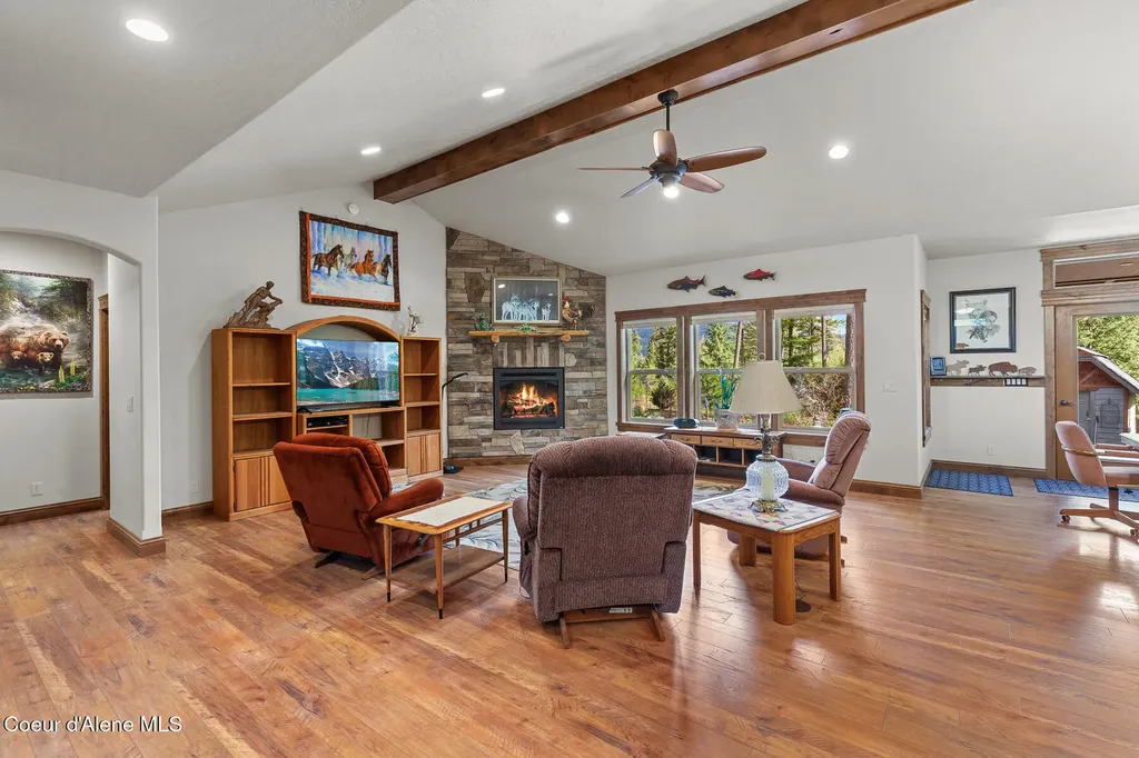 12495 N Walden Loop Rathdrum ID 83858