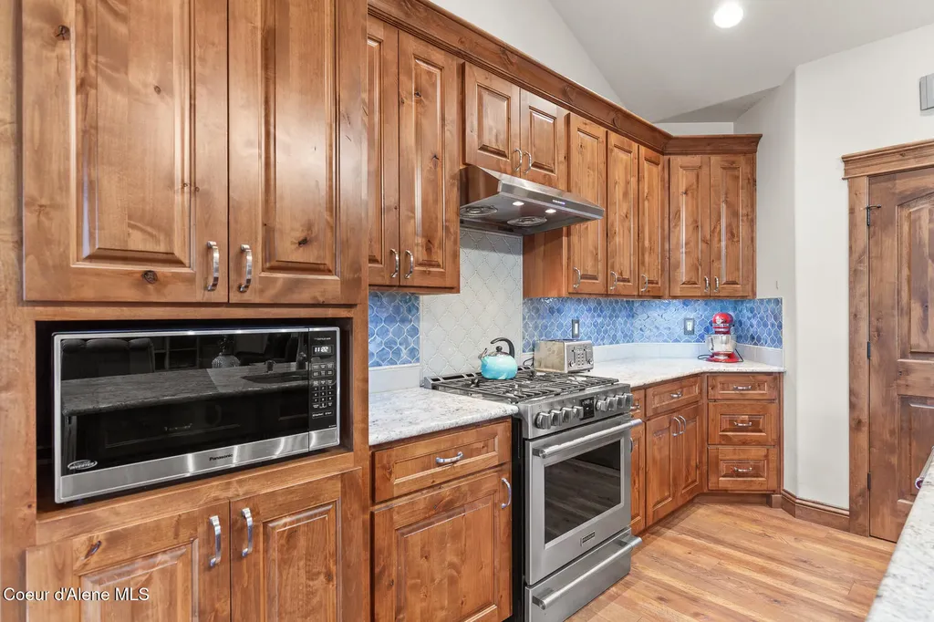 12495 N Walden Loop Rathdrum ID 83858