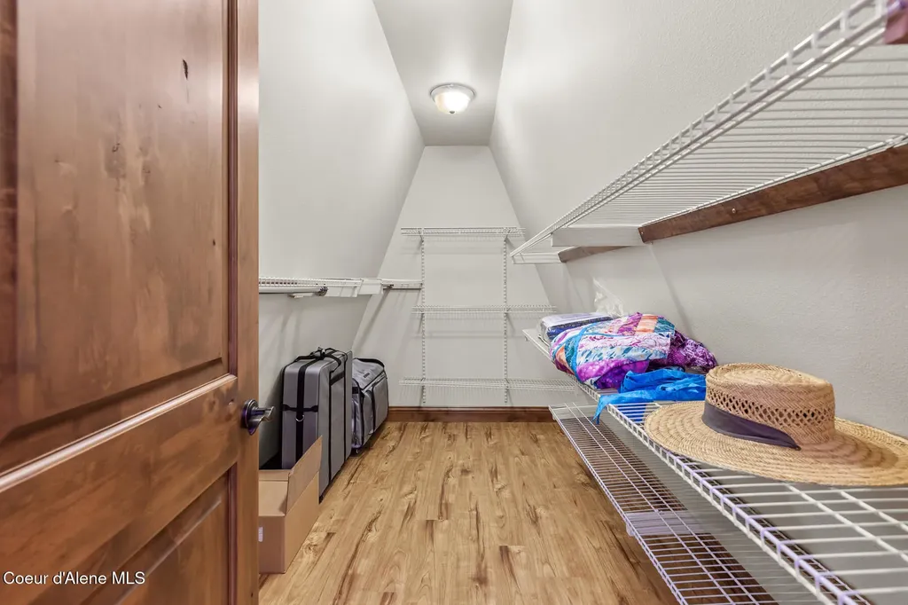 12495 N Walden Loop Rathdrum ID 83858