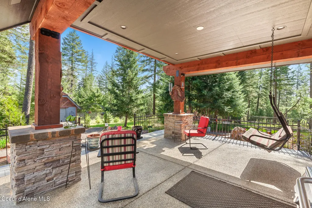 12495 N Walden Loop Rathdrum ID 83858