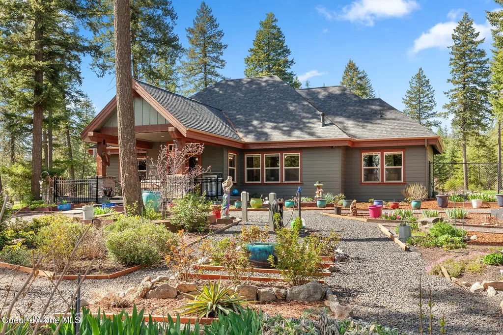 12495 N Walden Loop Rathdrum ID 83858