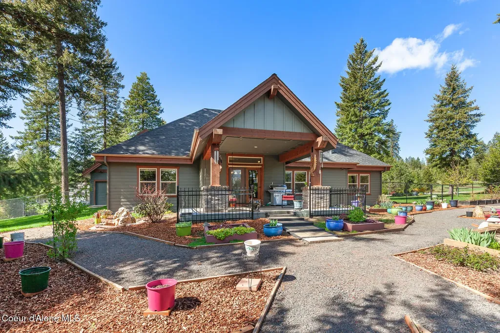 12495 N Walden Loop Rathdrum ID 83858