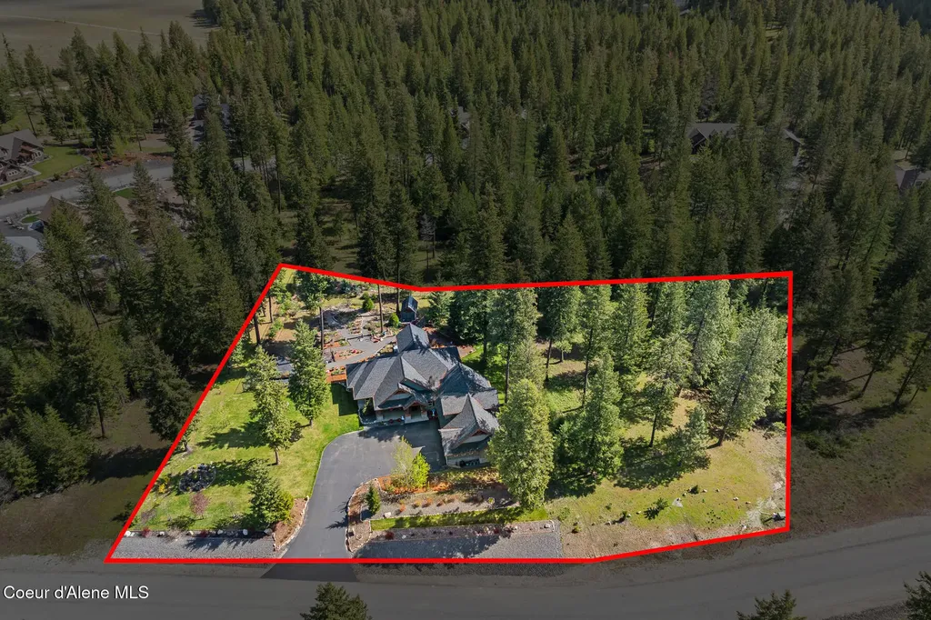 12495 N Walden Loop Rathdrum ID 83858