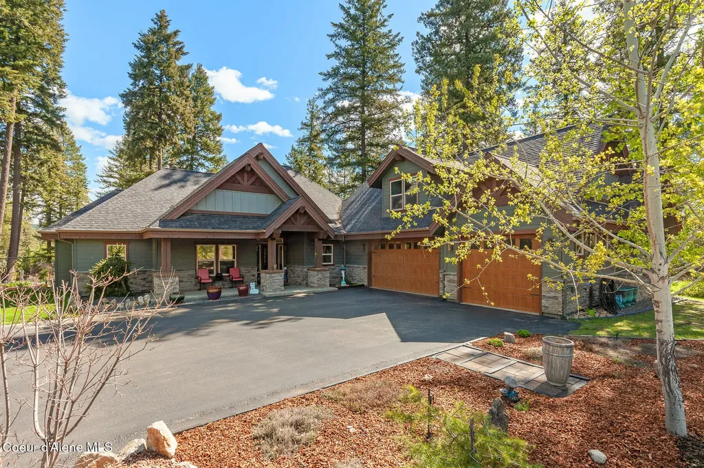 12495 N Walden Loop Rathdrum ID 83858