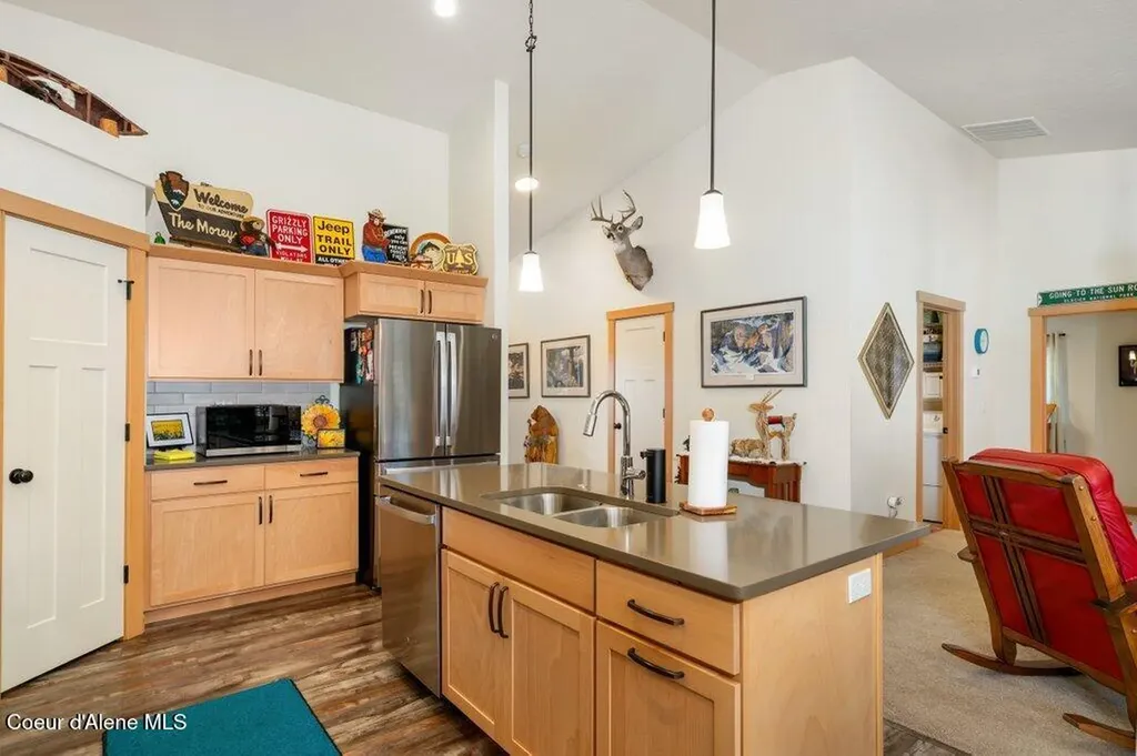 1546 W Wayward Circle Post Falls ID 83854