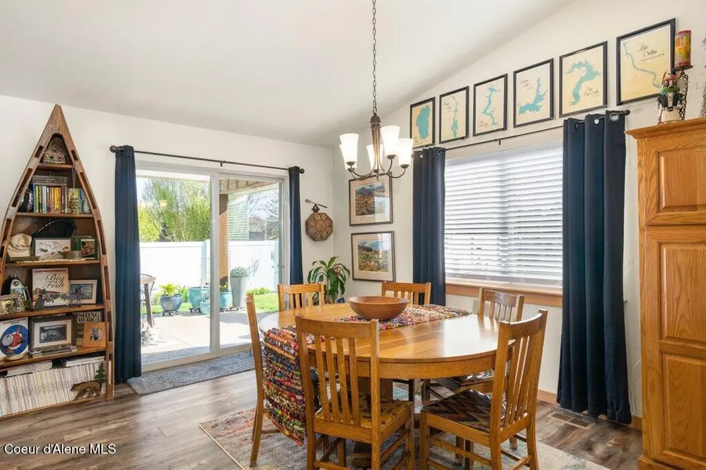 1546 W Wayward Circle Post Falls ID 83854