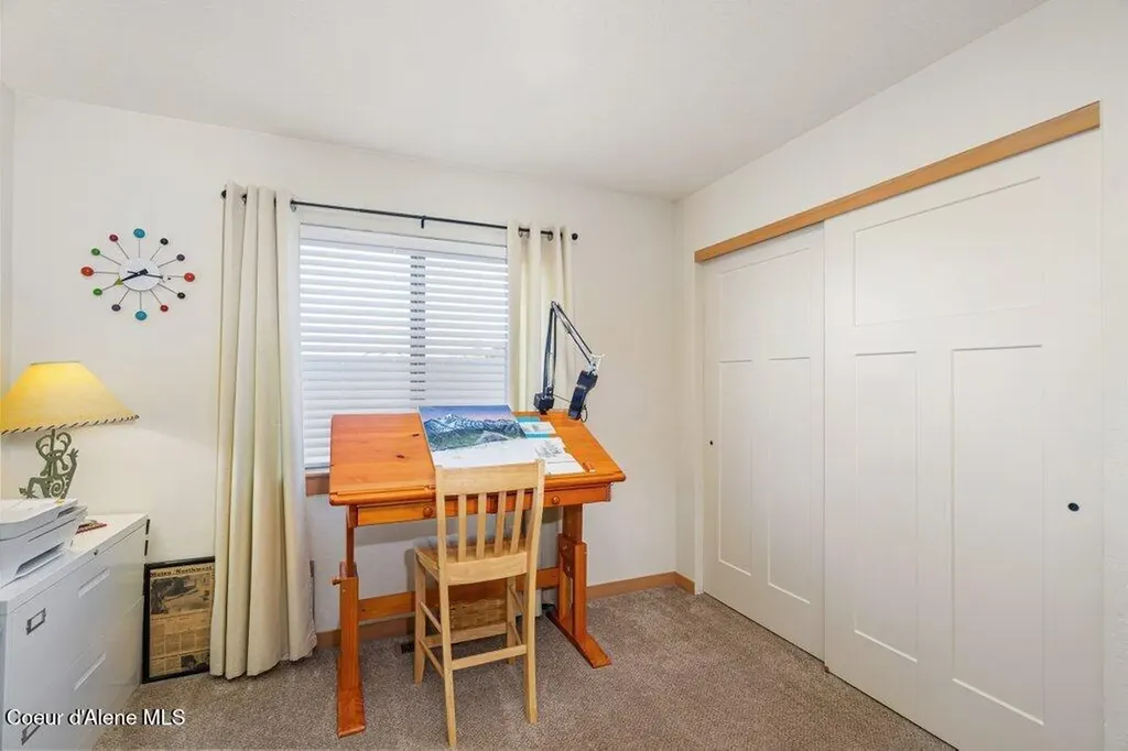 1546 W Wayward Circle Post Falls ID 83854