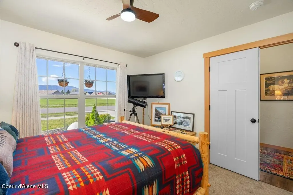 1546 W Wayward Circle Post Falls ID 83854