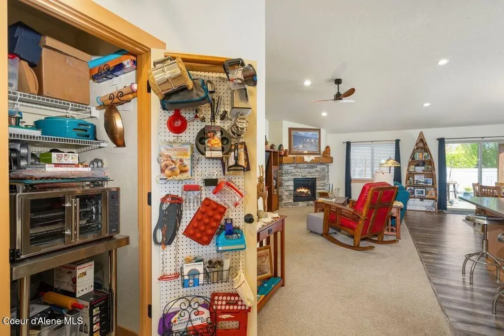 1546 W Wayward Circle Post Falls ID 83854