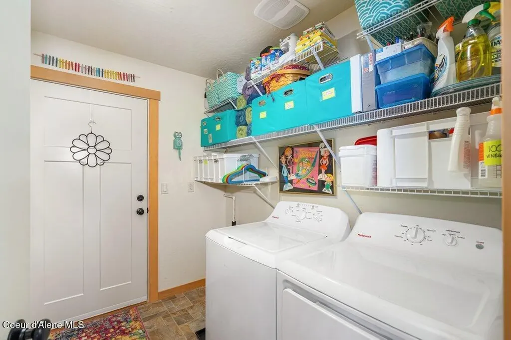 1546 W Wayward Circle Post Falls ID 83854