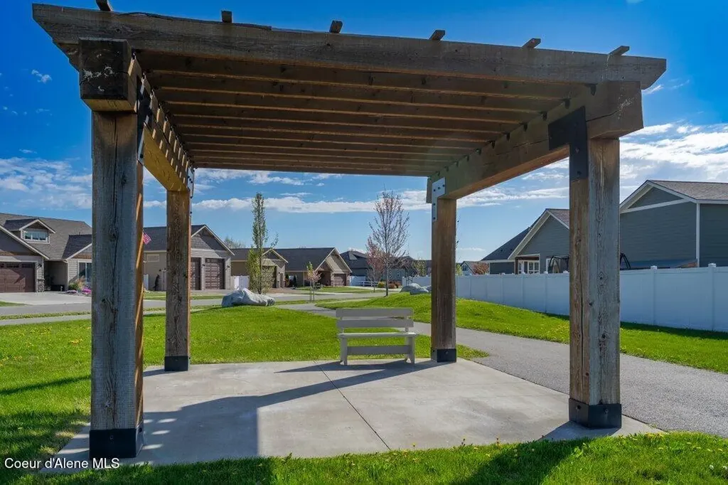 1546 W Wayward Circle Post Falls ID 83854
