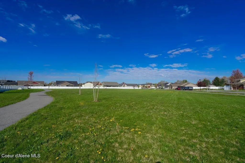 1546 W Wayward Circle Post Falls ID 83854