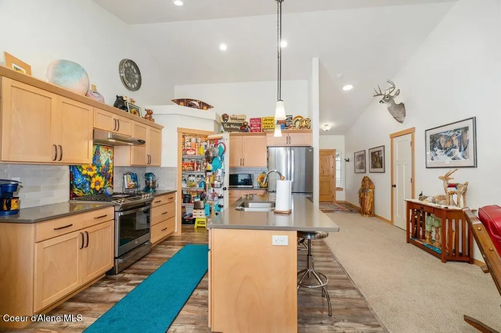 1546 W Wayward Circle Post Falls ID 83854