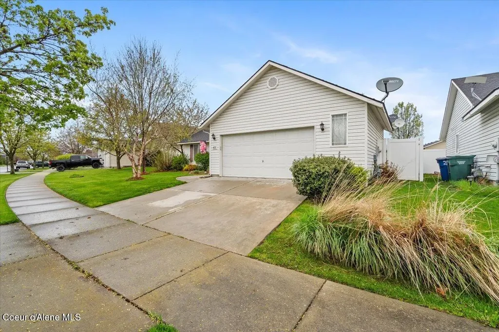 4777 W Lemonwood Lane Post Falls ID 83854