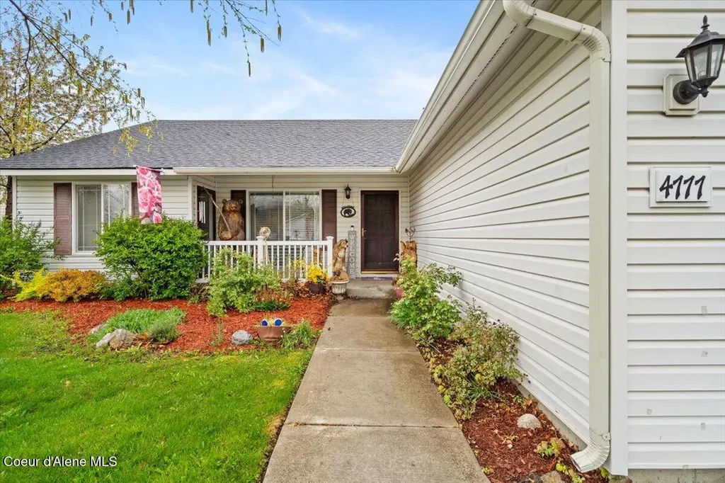 4777 W Lemonwood Lane Post Falls ID 83854