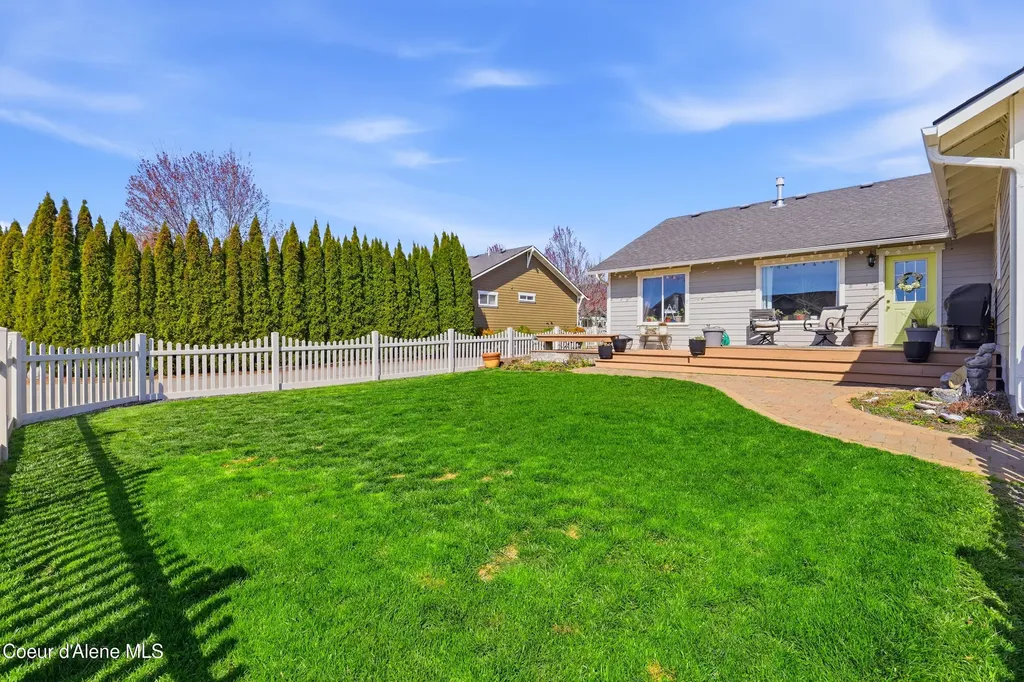 6460 W Majestic Avenue Rathdrum ID 83858