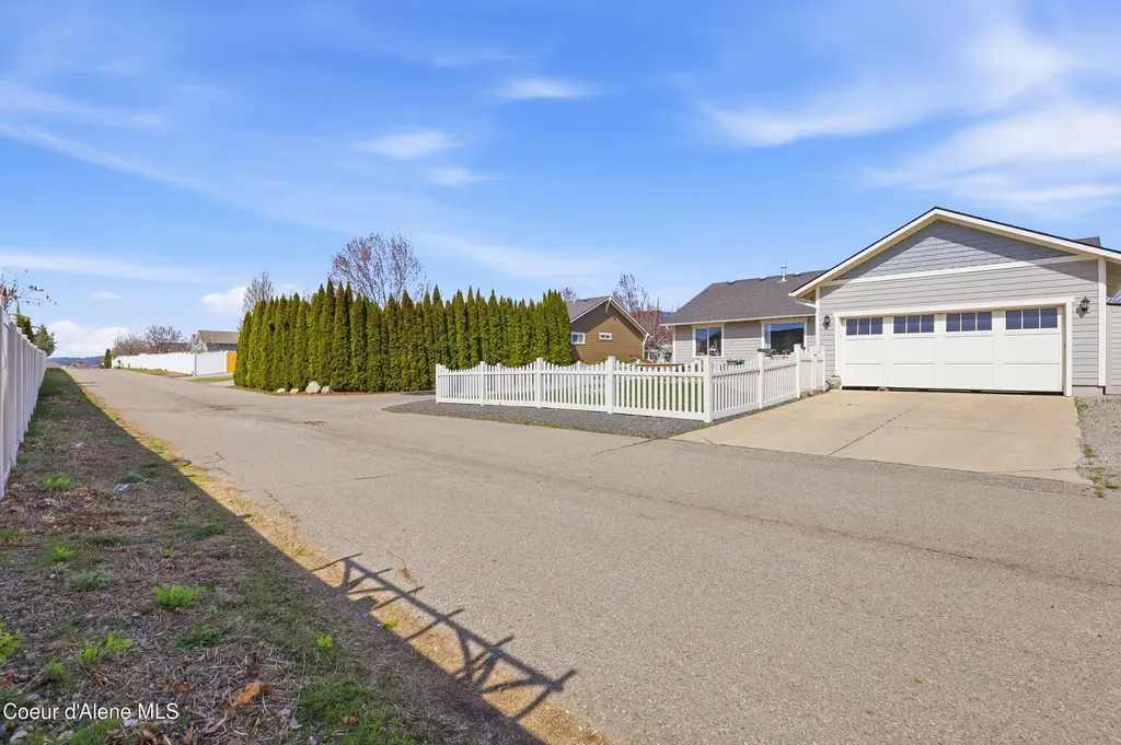 6460 W Majestic Avenue Rathdrum ID 83858