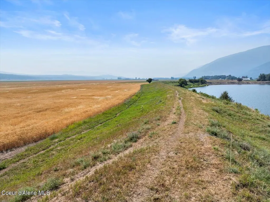 Nna (nna Krause Road) Osprey Island Bonners Ferry ID 83805