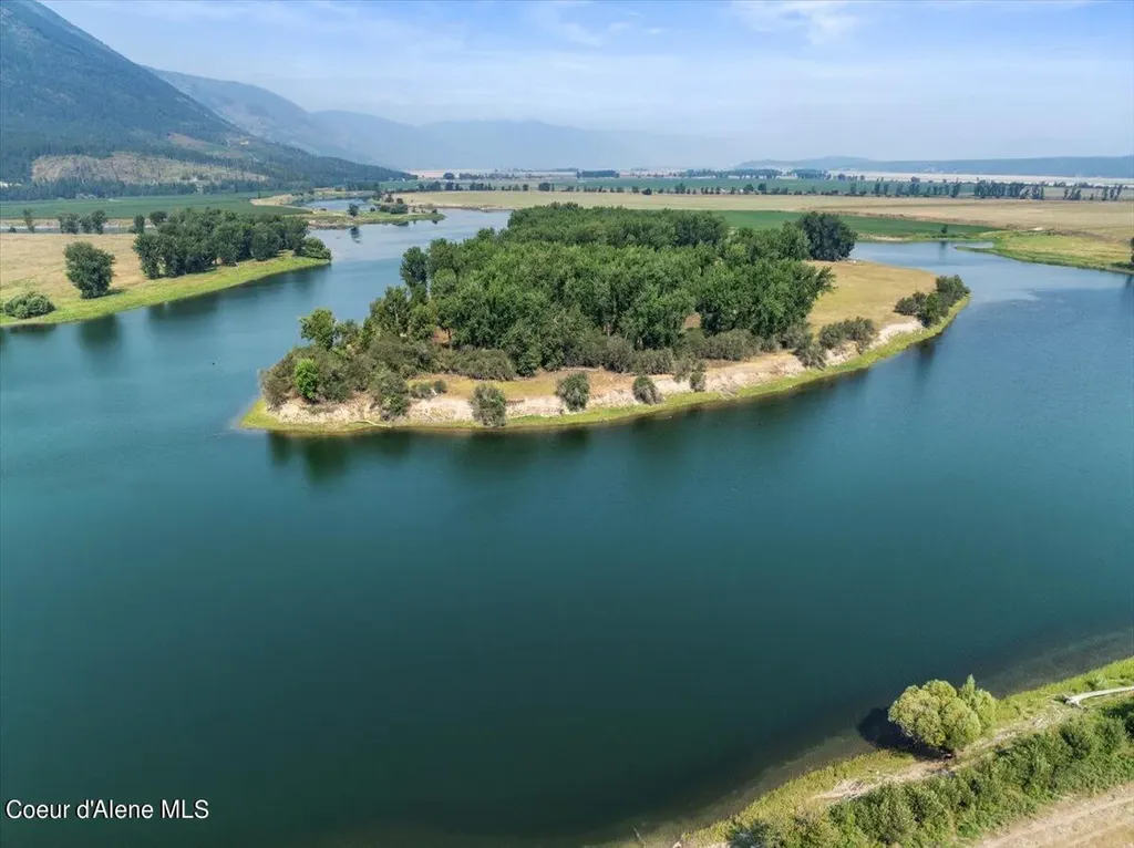 Nna (nna Krause Road) Osprey Island Bonners Ferry ID 83805