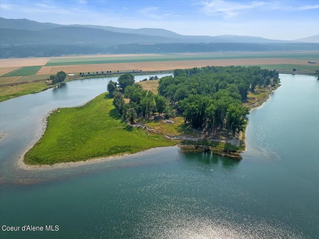 Nna (nna Krause Road) Osprey Island Bonners Ferry ID 83805