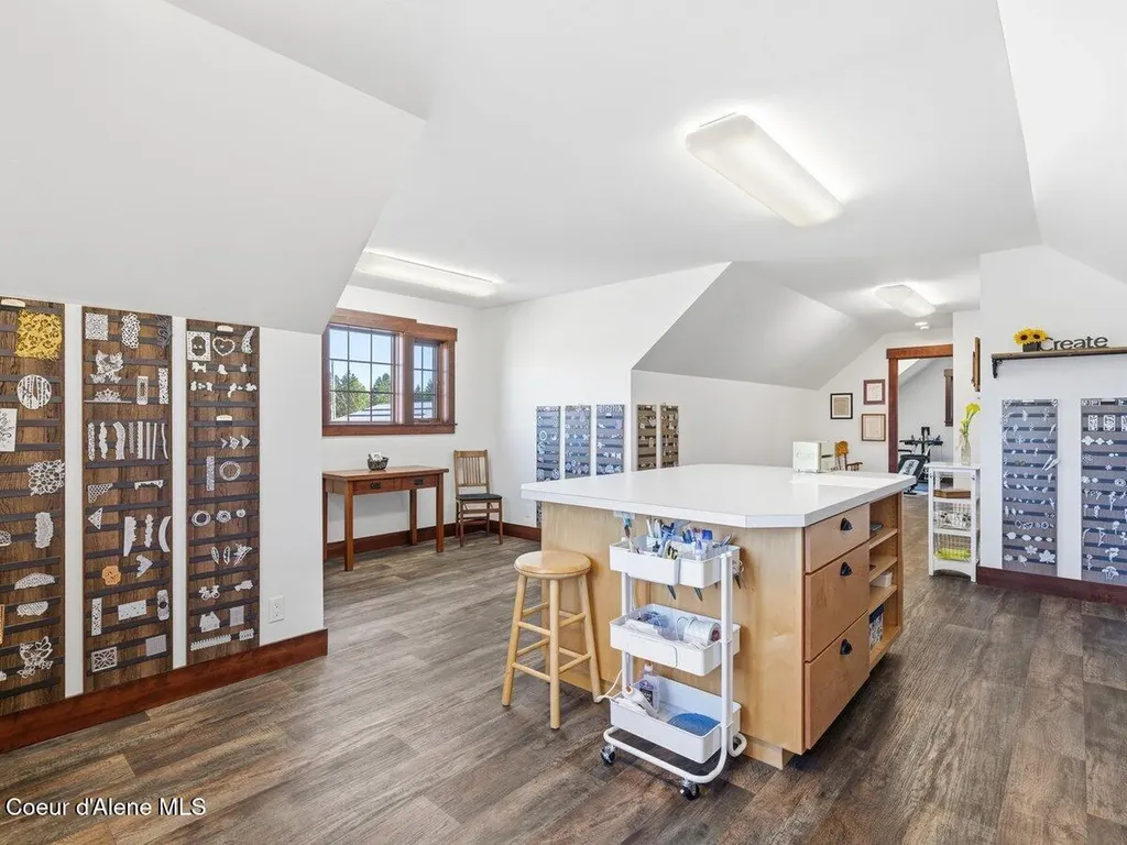 1372 E Hofmeister Court Hayden Lake ID 83835