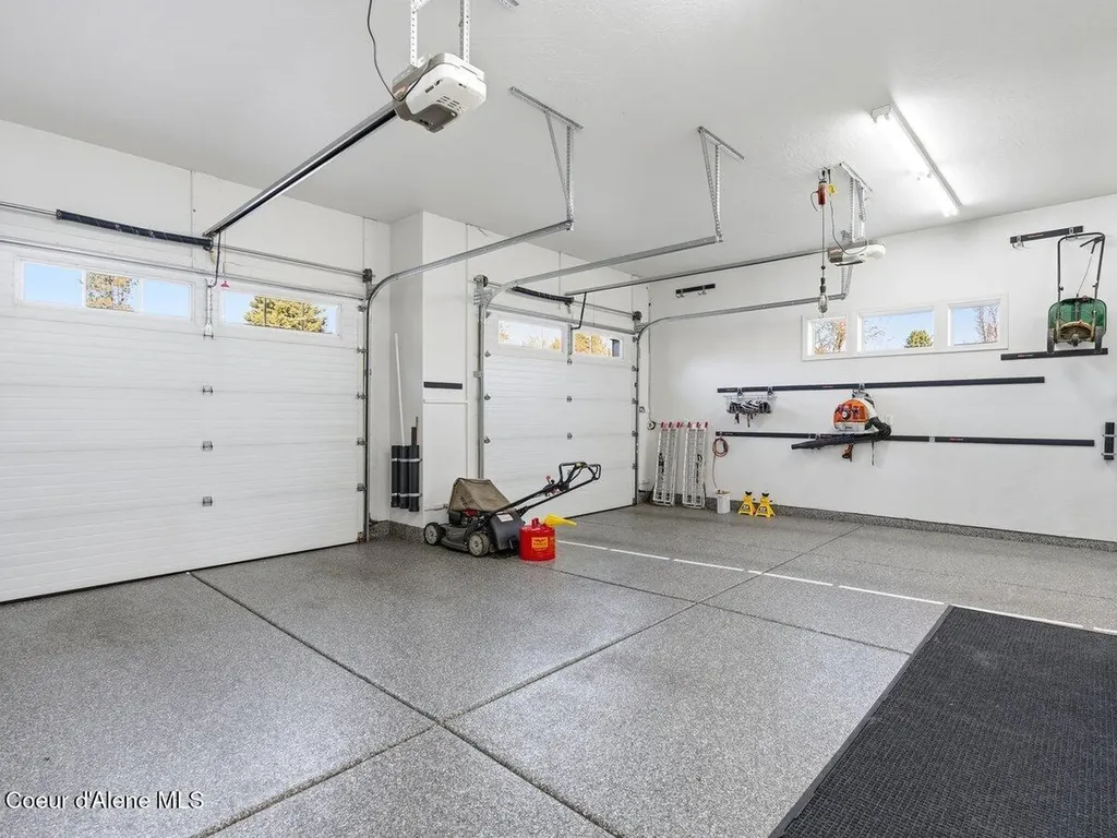 1372 E Hofmeister Court Hayden Lake ID 83835