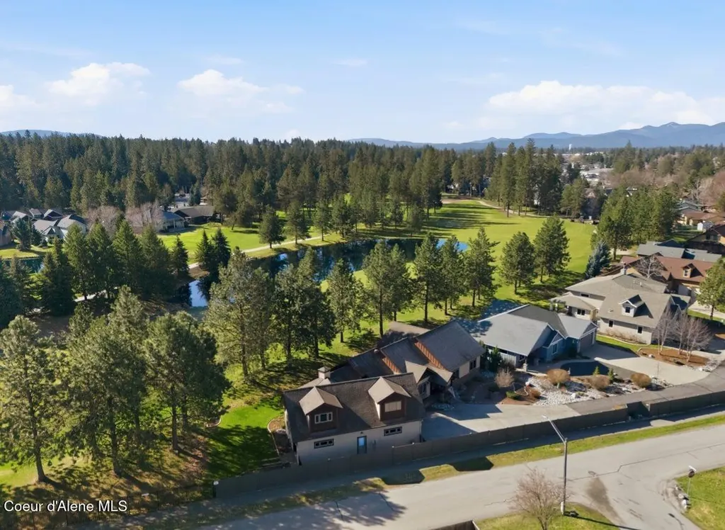 1372 E Hofmeister Court Hayden Lake ID 83835