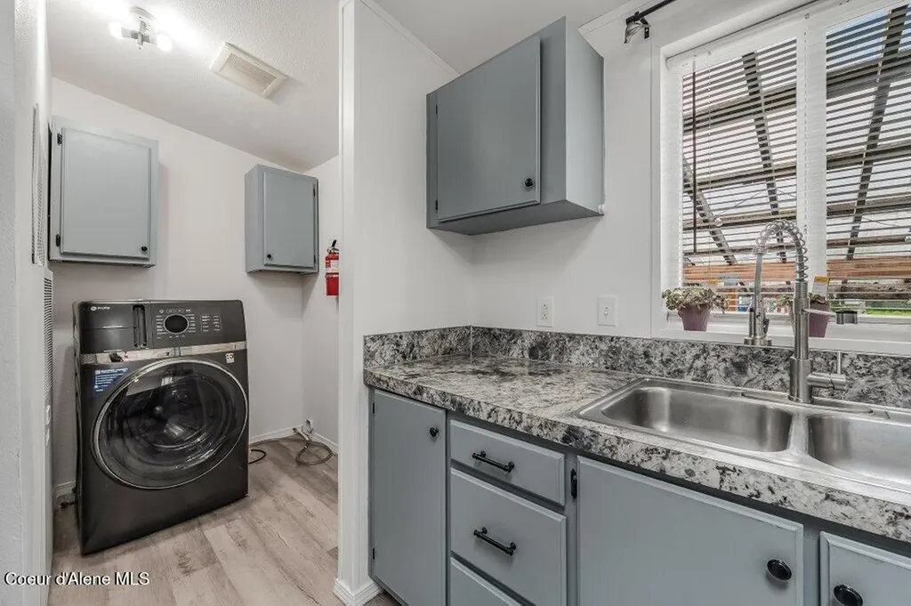 1908 E Strand Avenue Post Falls ID 83854