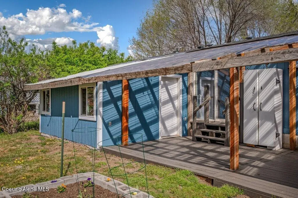 1908 E Strand Avenue Post Falls ID 83854