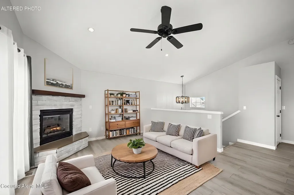 2617 W Blueberry Circle Hayden ID 83835