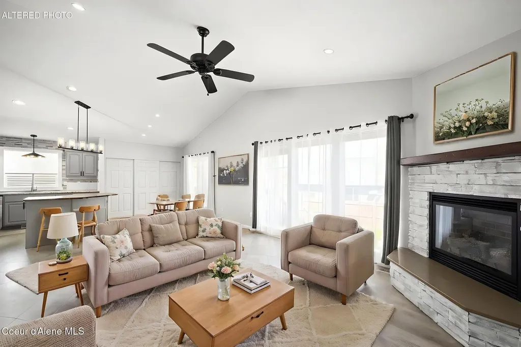 2617 W Blueberry Circle Hayden ID 83835