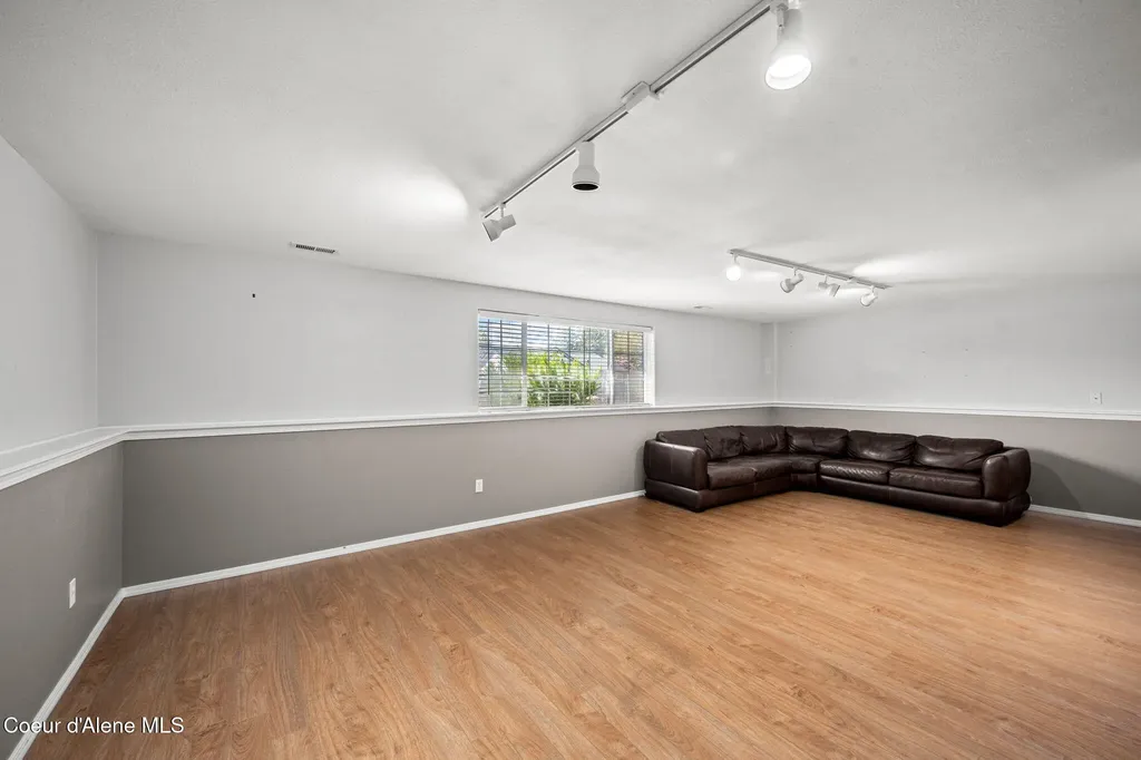 2617 W Blueberry Circle Hayden ID 83835
