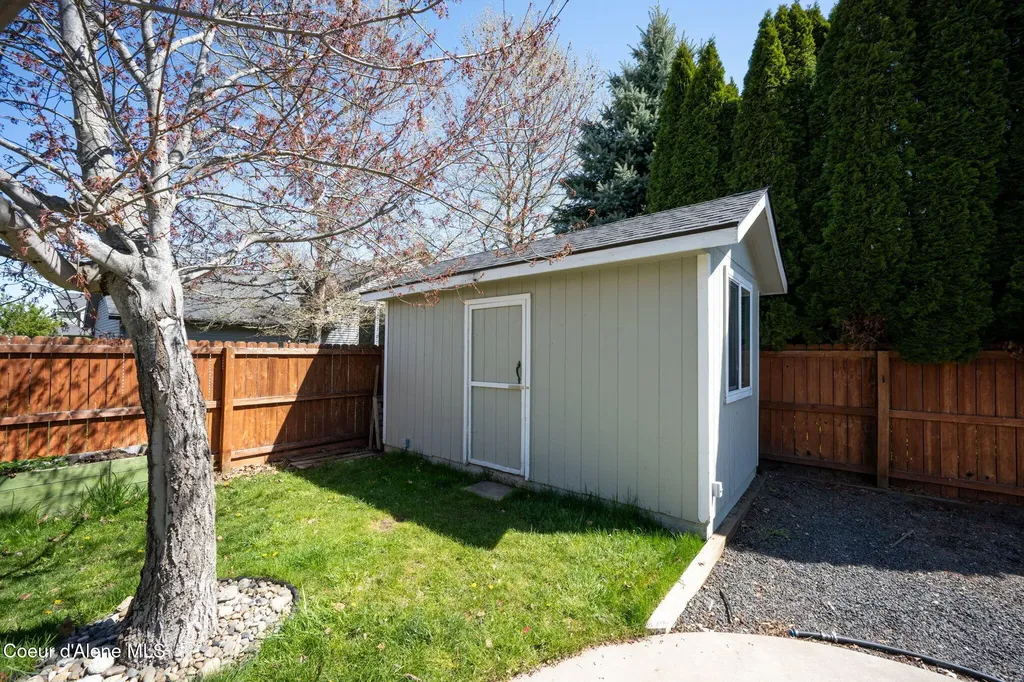 2617 W Blueberry Circle Hayden ID 83835