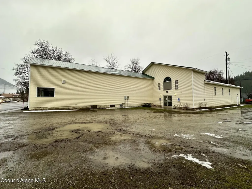 512 Mullan Avenue Osburn ID 83849