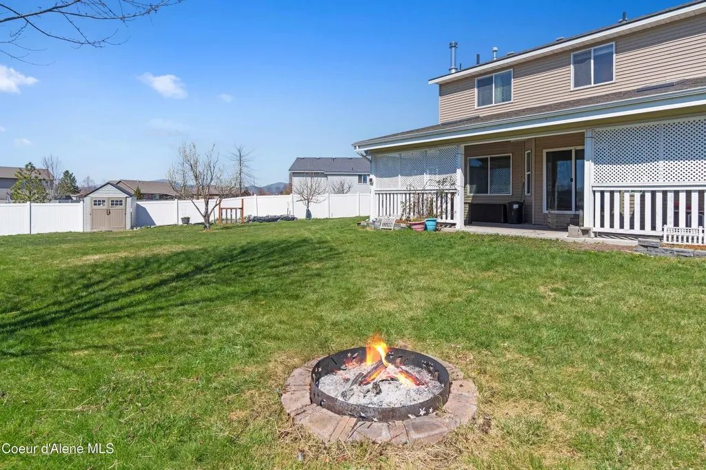 2800 E Thrush Drive Post Falls ID 83854