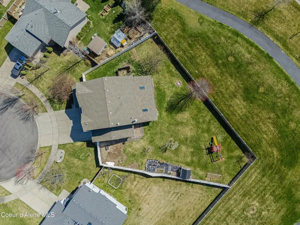 2800 E Thrush Drive Post Falls ID 83854