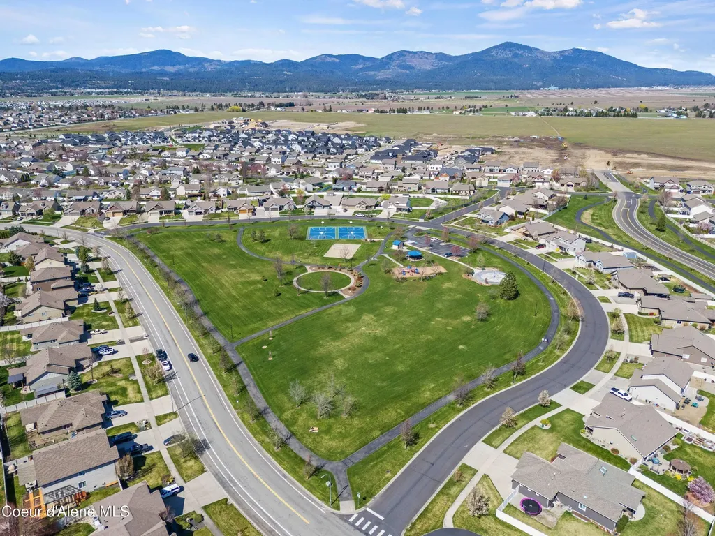 2800 E Thrush Drive Post Falls ID 83854